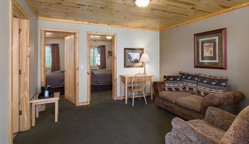 2-Bedroom Suite