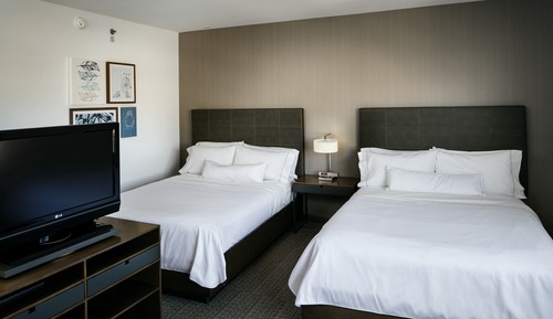Studio, 2 Queen Beds