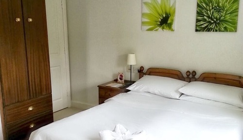 Double Room, Ensuite (ROOM 3)