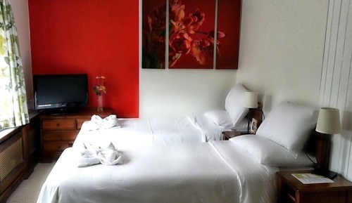 Double Room, Ensuite (ROOM 1)