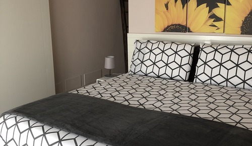 Superior Condo