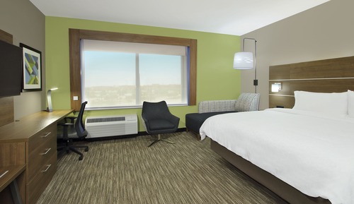 Suite, 1 King Bed