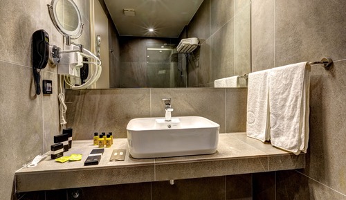 Triple Room with Land View