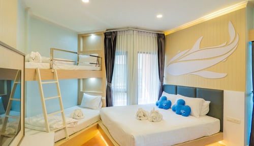 1Bed Room Family Suite