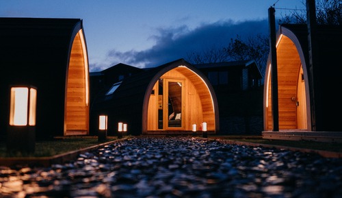 Glamping Pod (dogs welcome)