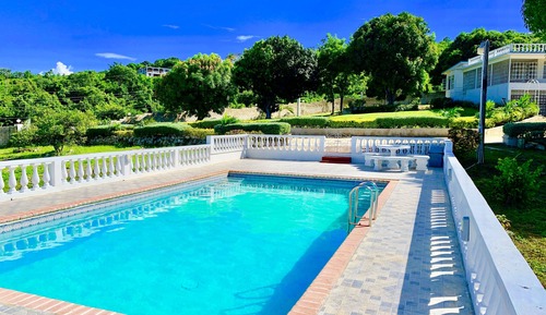 Comfort Villa, 3 Bedrooms, Ocean View