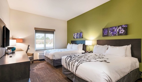 Standard Room, 2 Queen Beds, Non Smoking