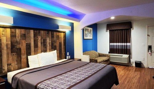 Deluxe Room, 2 Queen Beds, Non Smoking, Kitchenette