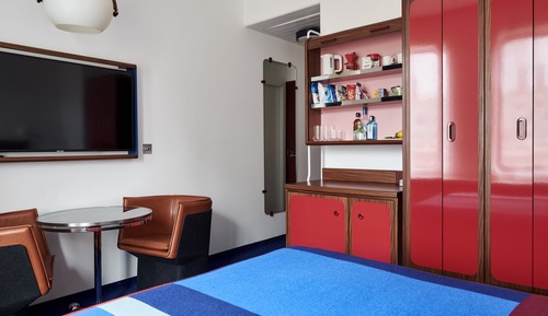 Deluxe Room, 1 Queen Bed