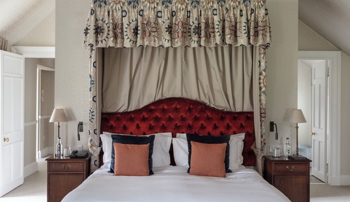 Suite, 1 King Bed (Castle)