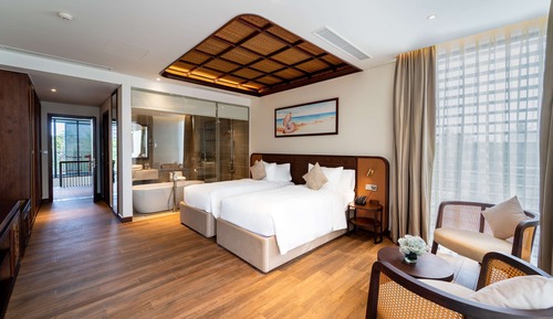 Luxury Villa, 5 Bedrooms, Non Smoking, Kitchen (Living Room)