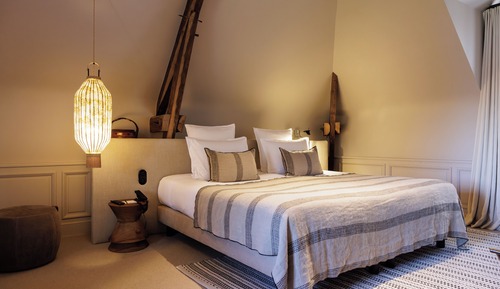 Suite, Sea View