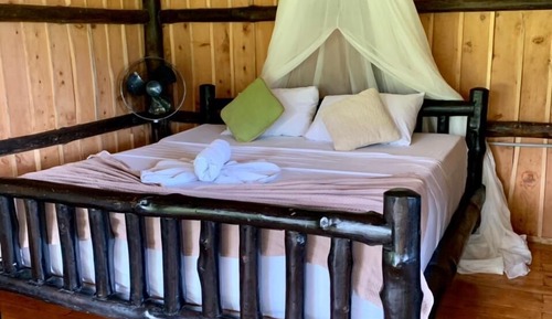 Romantic Cabin, 1 Bedroom, Pool Access, Mountain View
