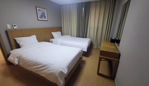 Deluxe+Spa for 2+Breakfast for 2