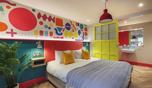 Signature Room