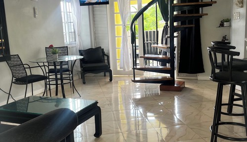 Comfort Condo, 2 Bedrooms, Ocean View