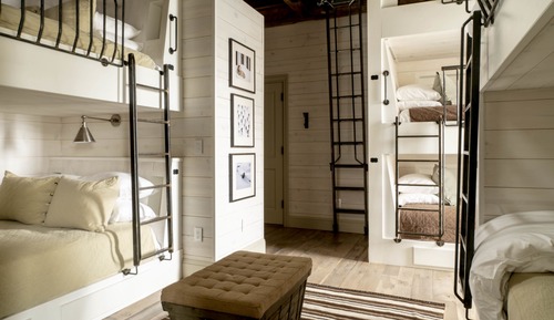 Room (Bunkroom)