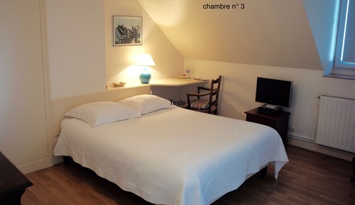 Double Room (3)