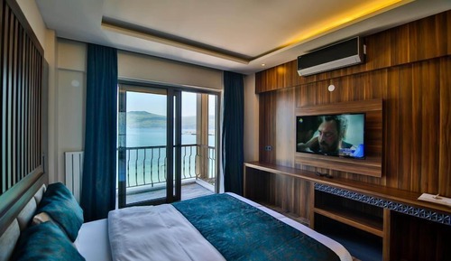 Standard Double Room, Sea View