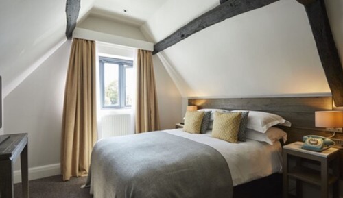 Cosy Loft Double Room