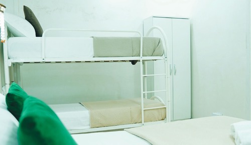 Classic Quadruple Room, 4 Bedrooms, Non Smoking