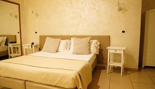 Classic Double Room Single Use