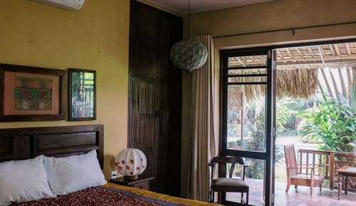 Metta Pool-view Terrace Studio