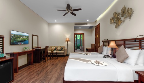 Deluxe Double or Twin Room, Bathtub, Garden View (Private Garden)