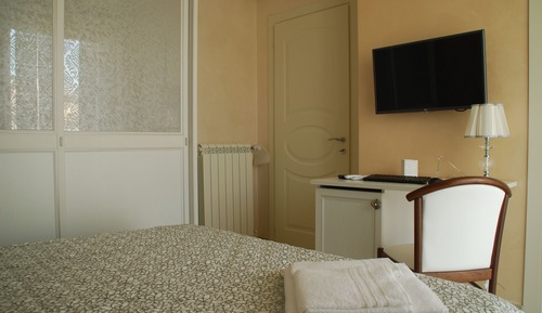 Deluxe Double Room, Terrace (Berenice)