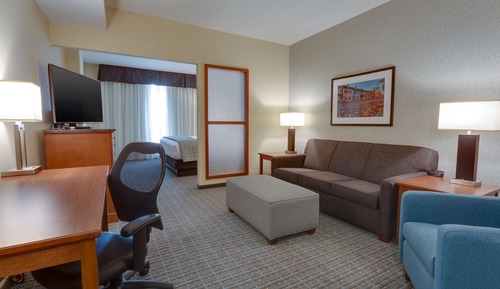 Deluxe Room, 1 King Bed with Sofa bed, Refrigerator & Microwave (Upper Floor)