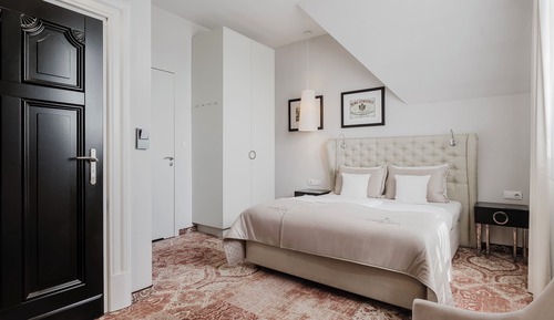 Double Room (Stout)