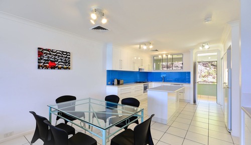 2 Bedroom Apartment Lagoon 203