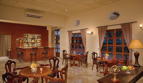 Preferred Club Hacienda Presidencial Suite