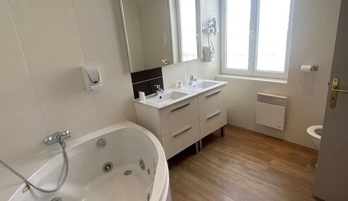 Comfort Room (Balneo)