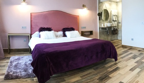 Romantic Double Room