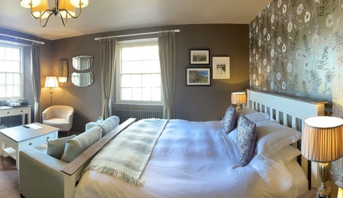 Deluxe Quadruple Room, Ensuite, Park View (Superking )