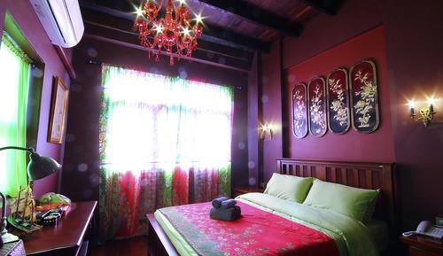 Signature Double Room, 1 Queen Bed, Garden Area