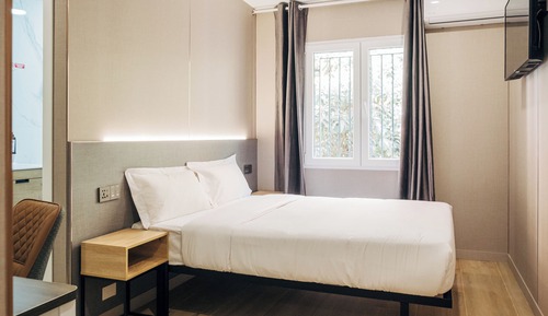 Basic Double or Twin Room, Non Smoking