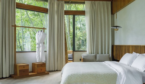 Panoramic Tree House, Hill View