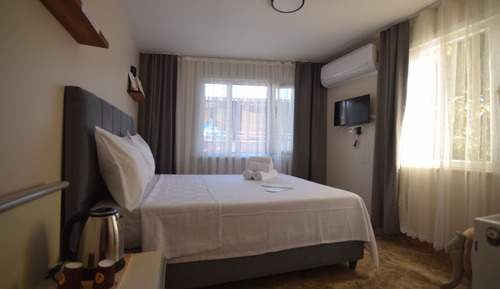 Standard Room, City View