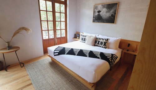 Standard Suite, Balcony