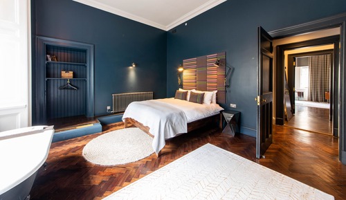 Lord Lyons Chambers, luxury one bedroom