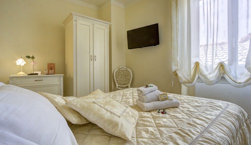 Basic Double Room