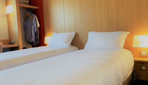 Standard Room, 2 Twin Beds