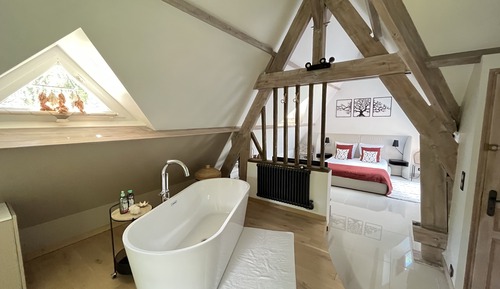 Double Room (Celeste)