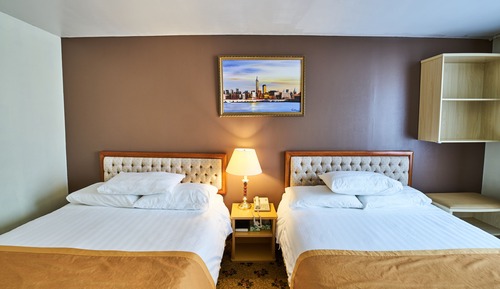 Queen Room with Two Queen Beds
