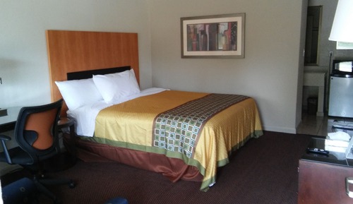 Standard Single Room, 1 King Bed, Smoking