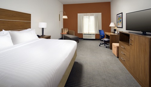 Standard Room, 1 King Bed, Accessible, Non Smoking (Communications Accessible)