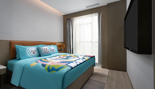 Superior Triple Room, City View