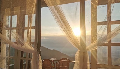 Executive Suite, Hot Tub, Mountain View